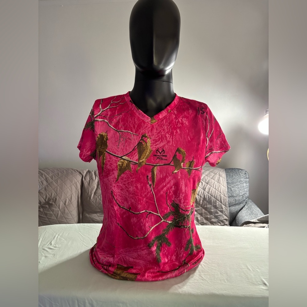 Pink Camo Print V-Neck Women's Top